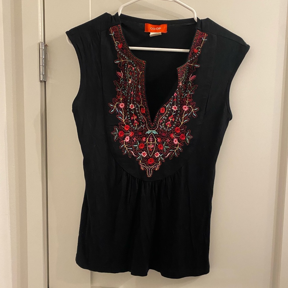 Floral Embroidered Blouse